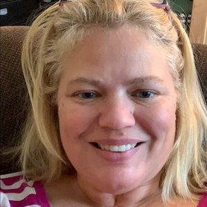 Meet your Posher, Daenelle